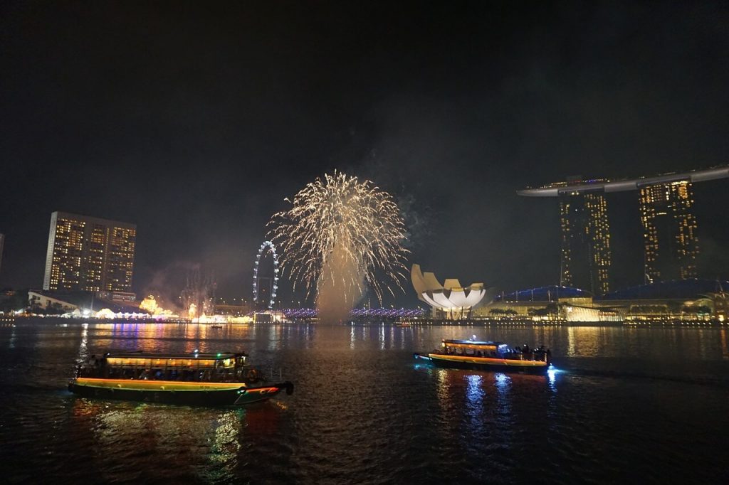 如何在新加坡正确的打开2018？这就告诉你！-热点新加坡