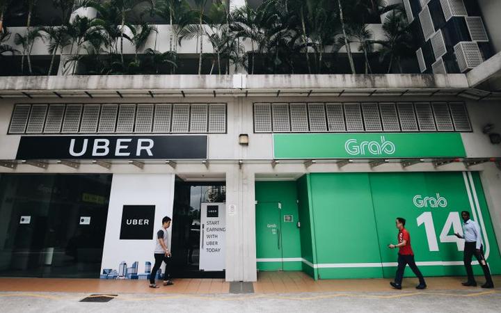 新加坡竞争局暂禁Grab和Uber整合业务-热点新加坡