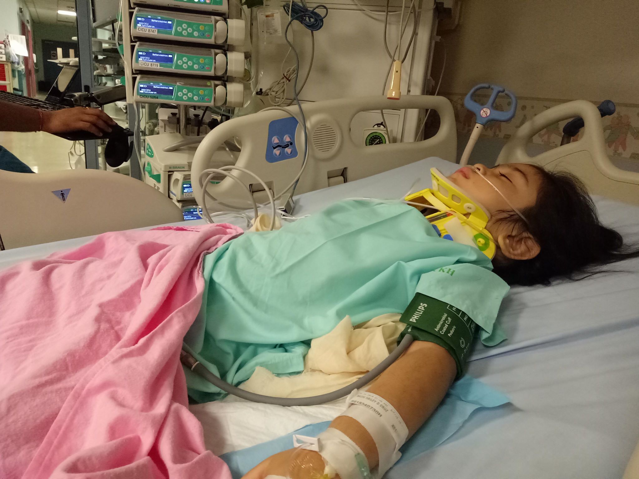 悲剧！新加坡一独自在家的四岁女童意外坠楼-热点新加坡